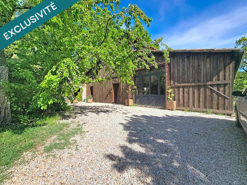 Propriété - 158 m² - 6 pièces