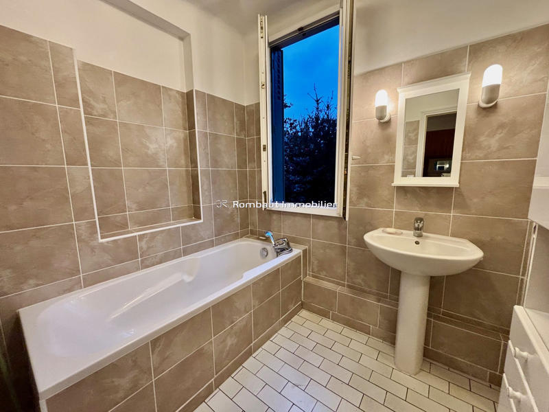 Maison - 153 m² - 7 pièces