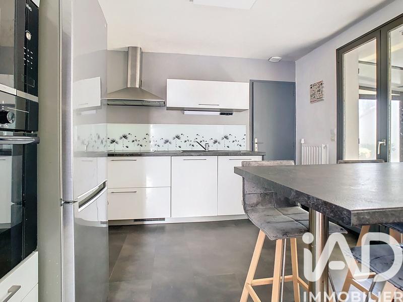 Maison - 112 m² - 7 pièces