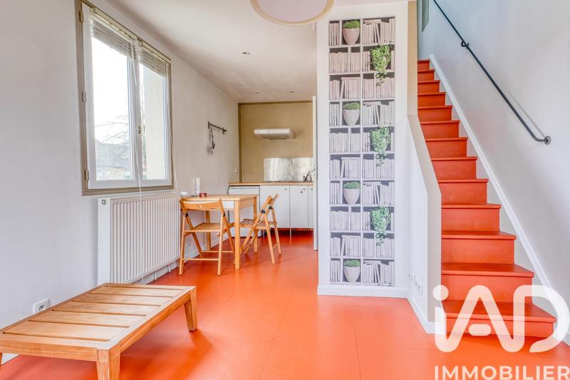 Maison - 224 m² - 9 pièces