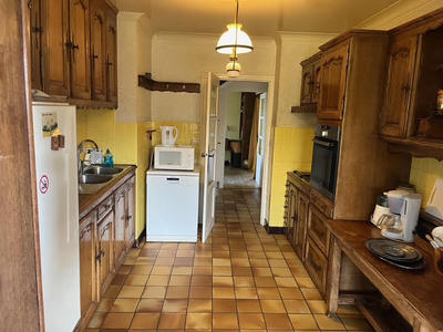 Maison - 188 m² - 10 pièces