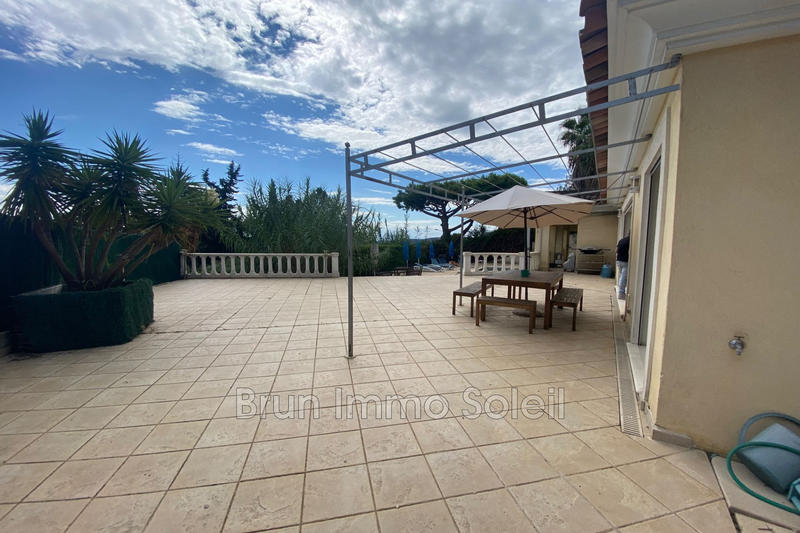 Villa - 130 m² - 4 pièces