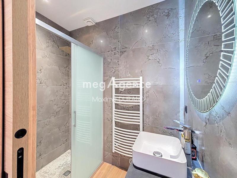 Maison - 174 m² - 7 pièces