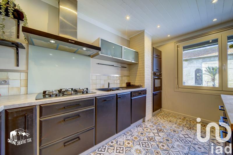 Maison de village - 205 m² - 7 pièces