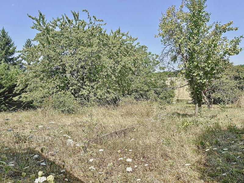 Terrain - 1 025 m²