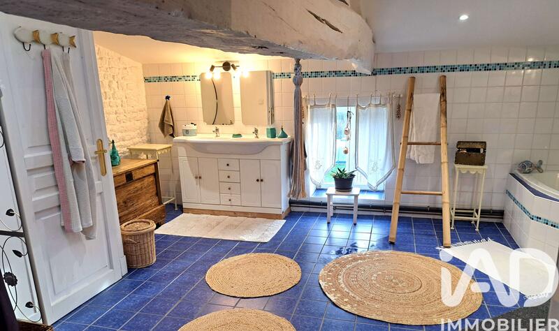 Maison - 198 m² - 5 pièces