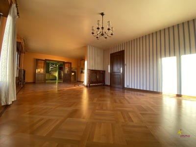 Maison - 164 m² - 6 pièces