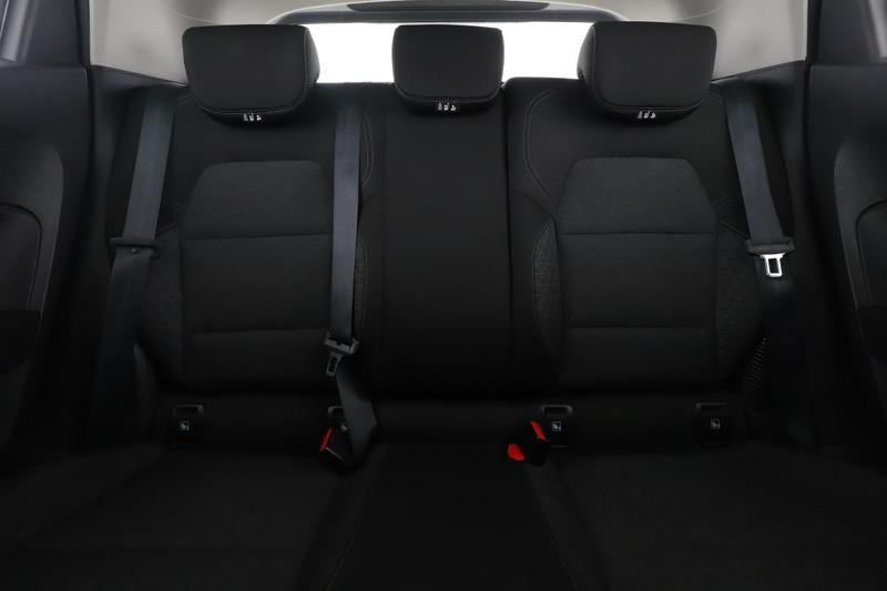 Renault Clio 1.6 E-Tech Business 140 ch