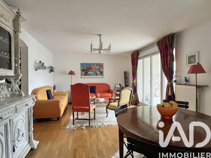 Appartement - 93 m² - 4 pièces