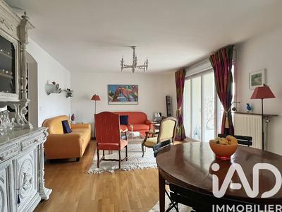 Appartement - 93 m² - 4 pièces