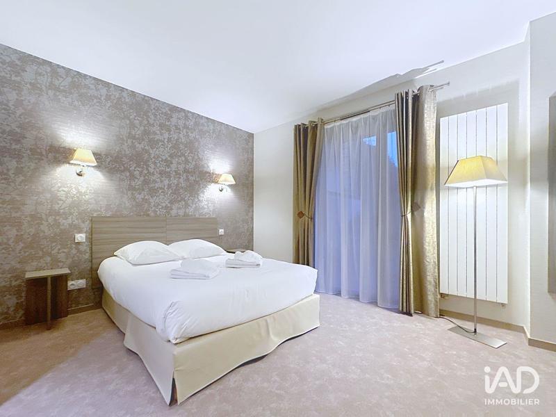 Local commercial - 425 m²