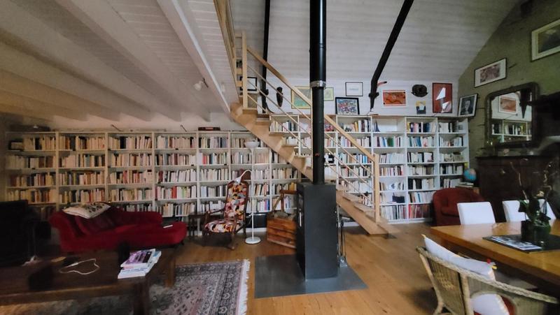 Propriété - 250 m² - 8 pièces