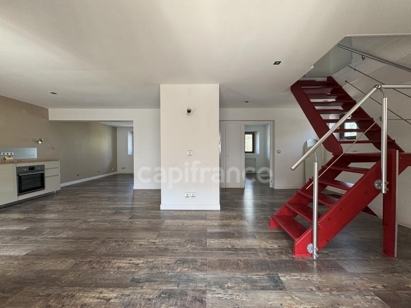 Maison - 145 m² - 6 pièces