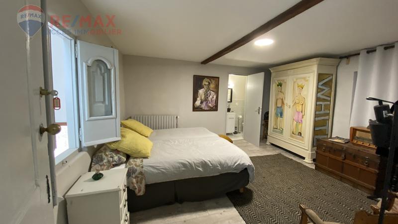 Maison - 392 m² - 12 pièces