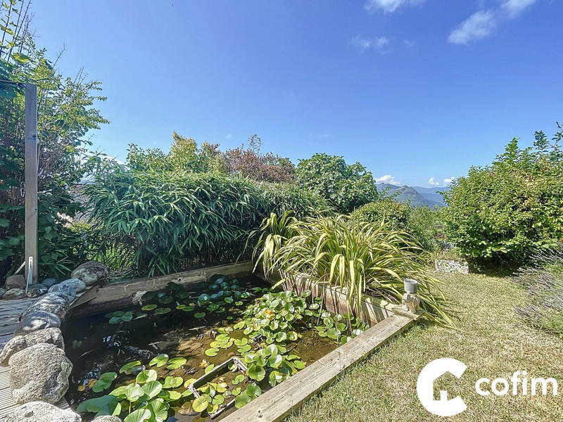 Maison - 185 m² - 6 pièces