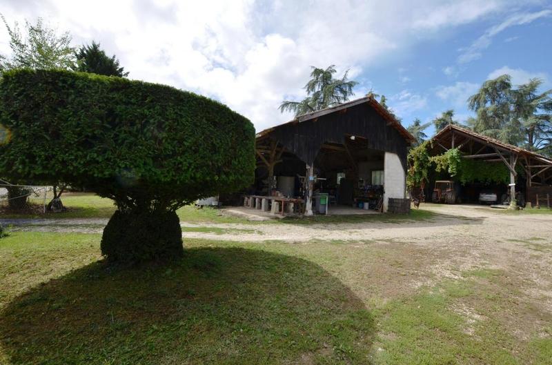 Maison de campagne - 438 m² - 18 pièces