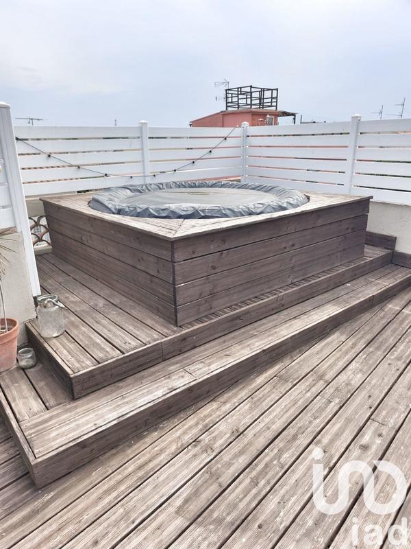 Maison de ville - 111 m² - 5 pièces