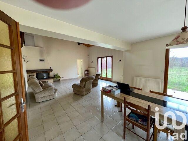 Maison - 177 m² - 6 pièces