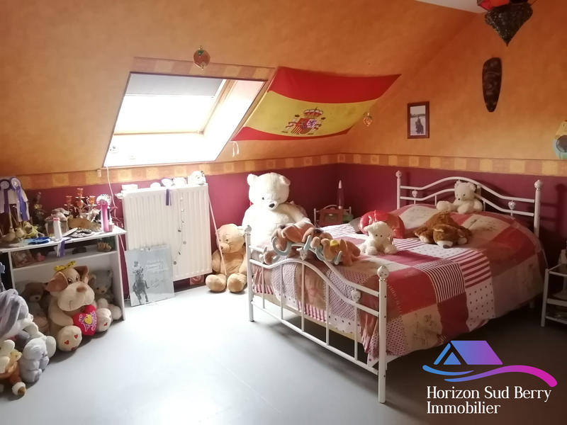 Maison - 234 m² - 8 pièces