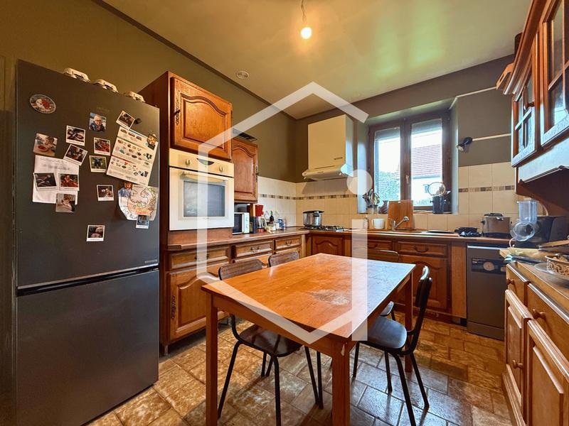 Maison - 176 m² - 6 pièces