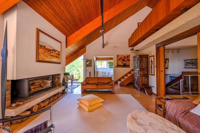 Maison d'architecte - 270 m² - 8 pièces