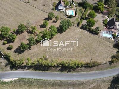 Terrain - 3 300 m²