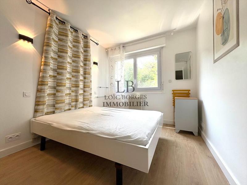 Appartement - 82 m² - 4 pièces