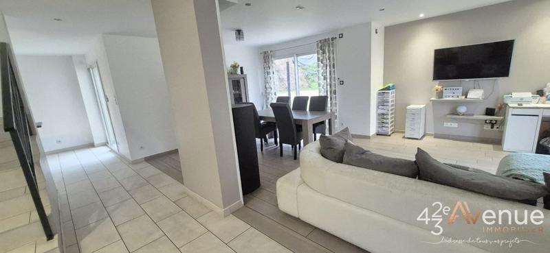 Maison - 126 m² - 4 pièces