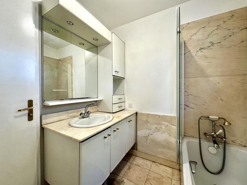 Maison - 143 m² - 5 pièces