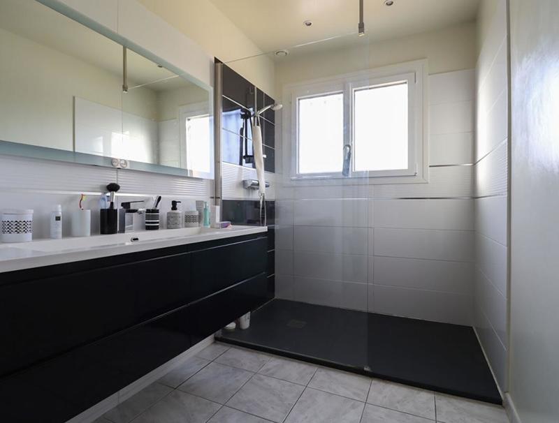 Maison - 161 m² - 6 pièces