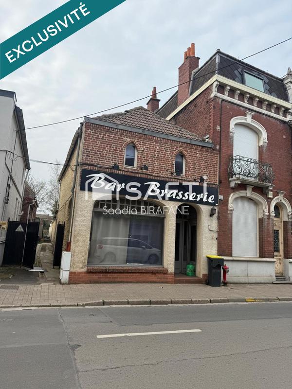 Local commercial - 160 m² - 4 pièces