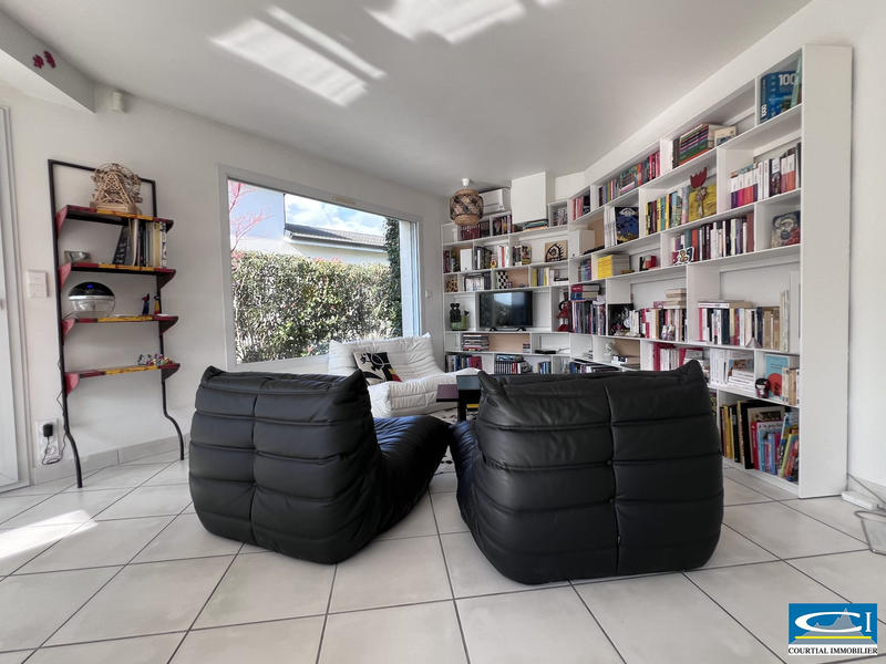 Villa - 137 m² - 5 pièces