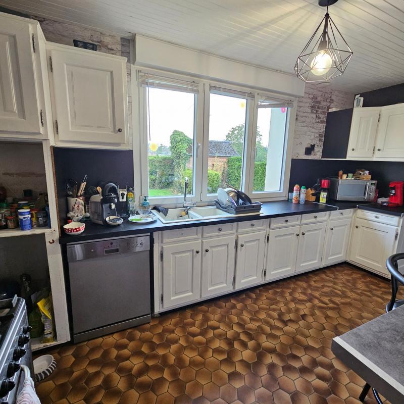 Maison - 240 m² - 8 pièces