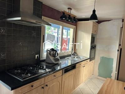 Maison - 105 m² - 6 pièces