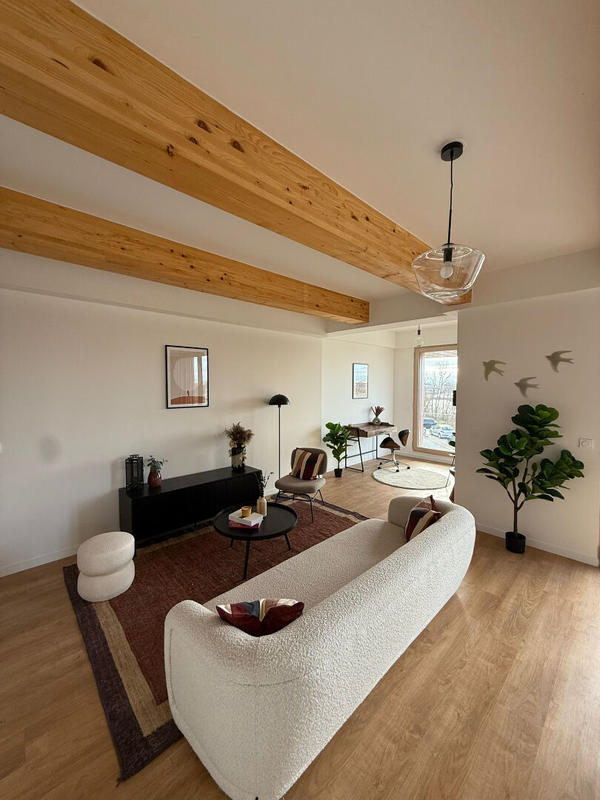 Appartement - 86 m² - 4 pièces