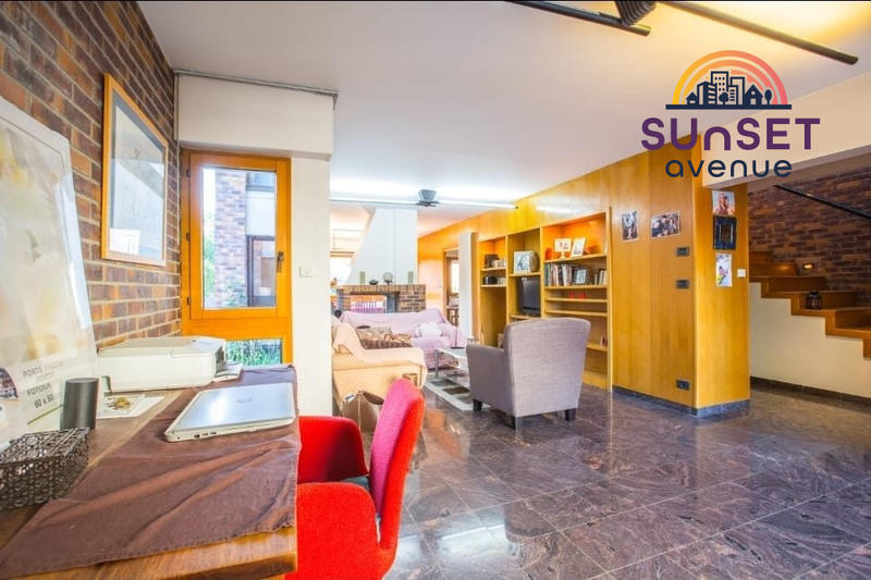 Maison contemporaine - 137 m² - 7 pièces