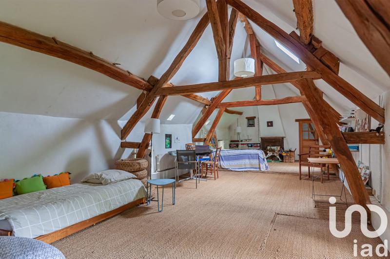 Maison - 215 m² - 8 pièces