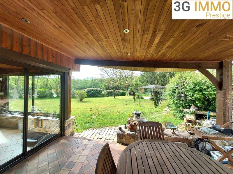 Villa - 479 m² - 15 pièces