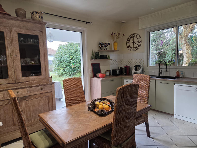 Maison - 140 m² - 5 pièces