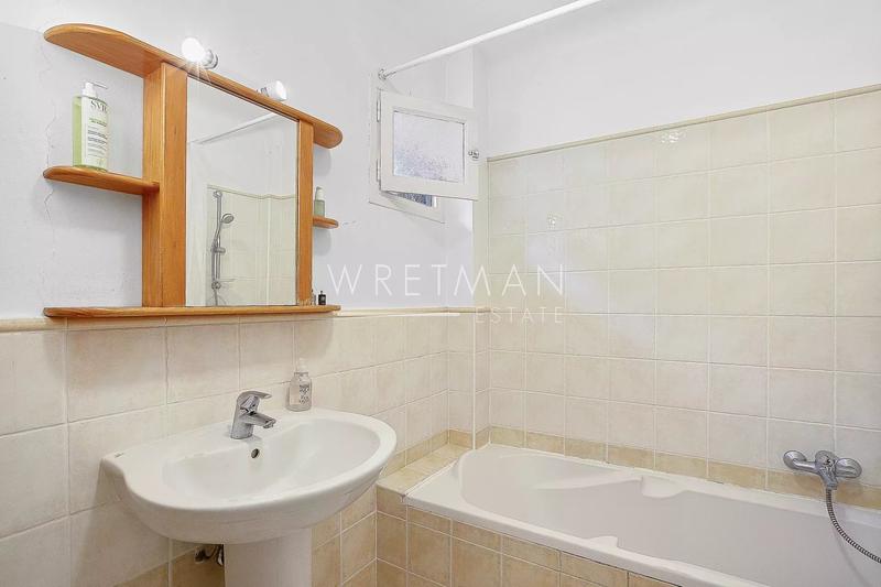 Maison - 189 m² - 9 pièces