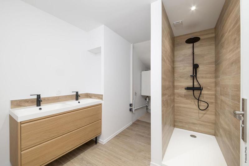 Appartement - 92 m² - 4 pièces