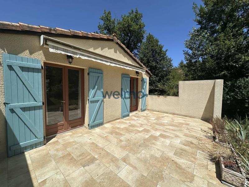 Maison - 245 m² - 8 pièces