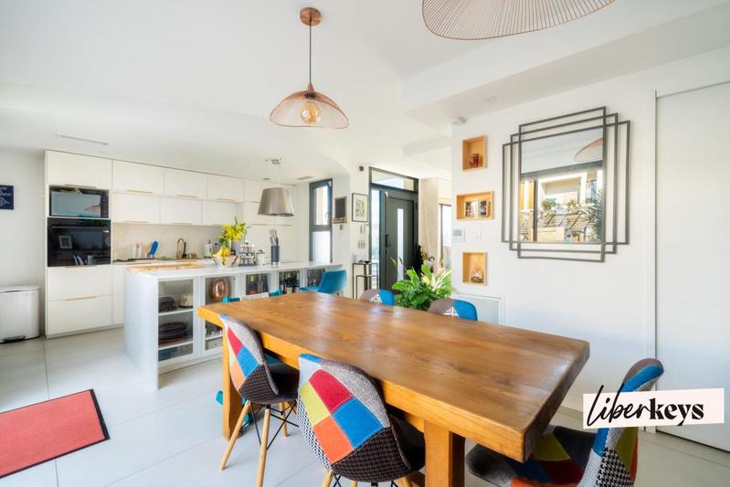 Maison - 130 m² - 5 pièces