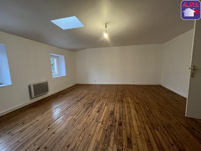 Maison - 168 m² - 7 pièces