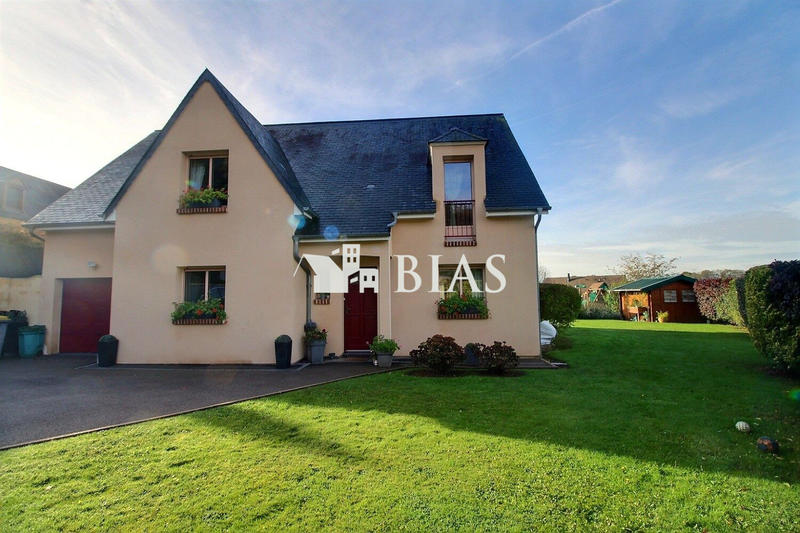 Maison contemporaine - 154 m² - 5 pièces