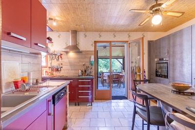 Maison - 200 m² - 8 pièces