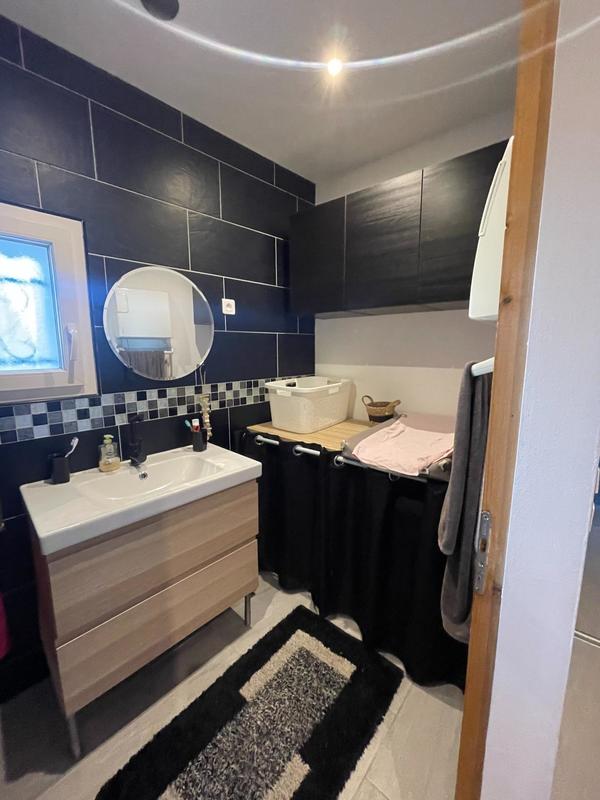 Maison - 216 m² - 5 pièces