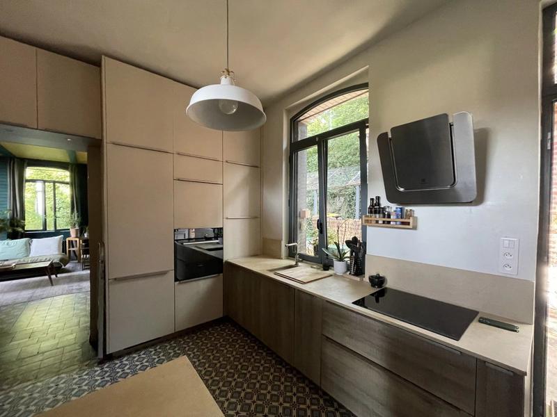 Maison - 187 m² - 7 pièces