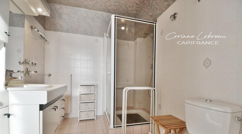 Maison de maîtres - 446 m² - 14 pièces