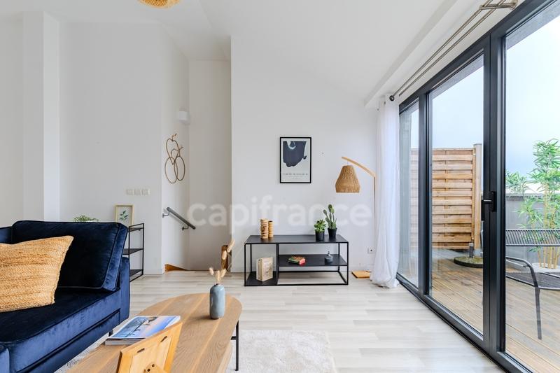 Appartement - 87 m² - 4 pièces